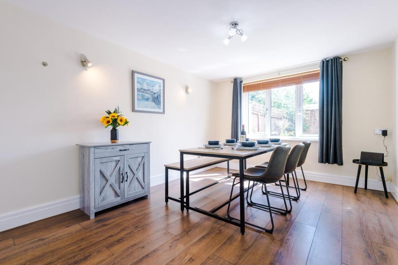 Charming 3-Bed Cottage In Chester, Ideal For Families & Workers, Free Parking - Sleeps 7 Екстериор снимка