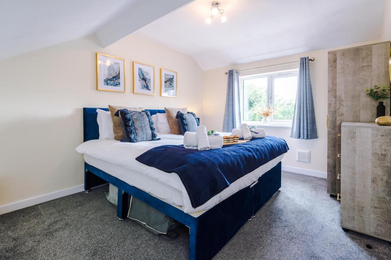 Charming 3-Bed Cottage In Chester, Ideal For Families & Workers, Free Parking - Sleeps 7 Екстериор снимка
